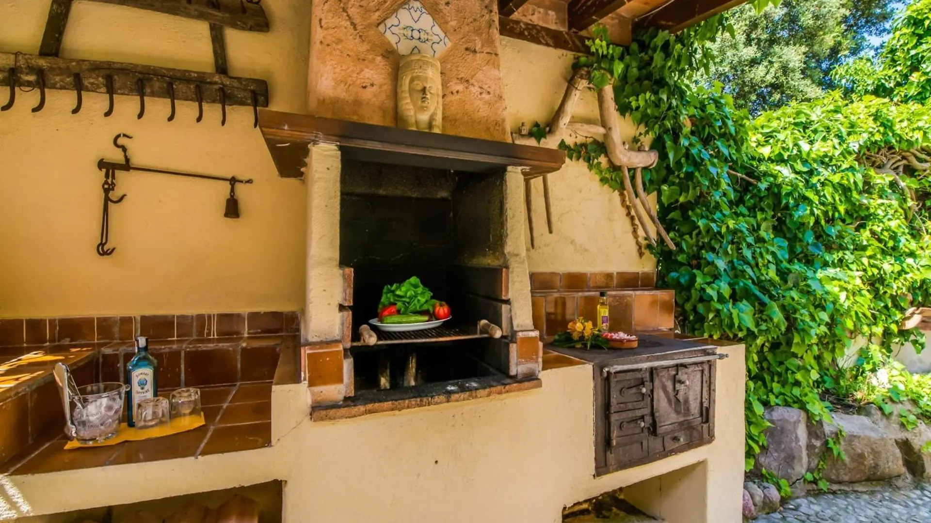 6 Guests Holiday Home In Pollensa Cala de Sant Vicenc
