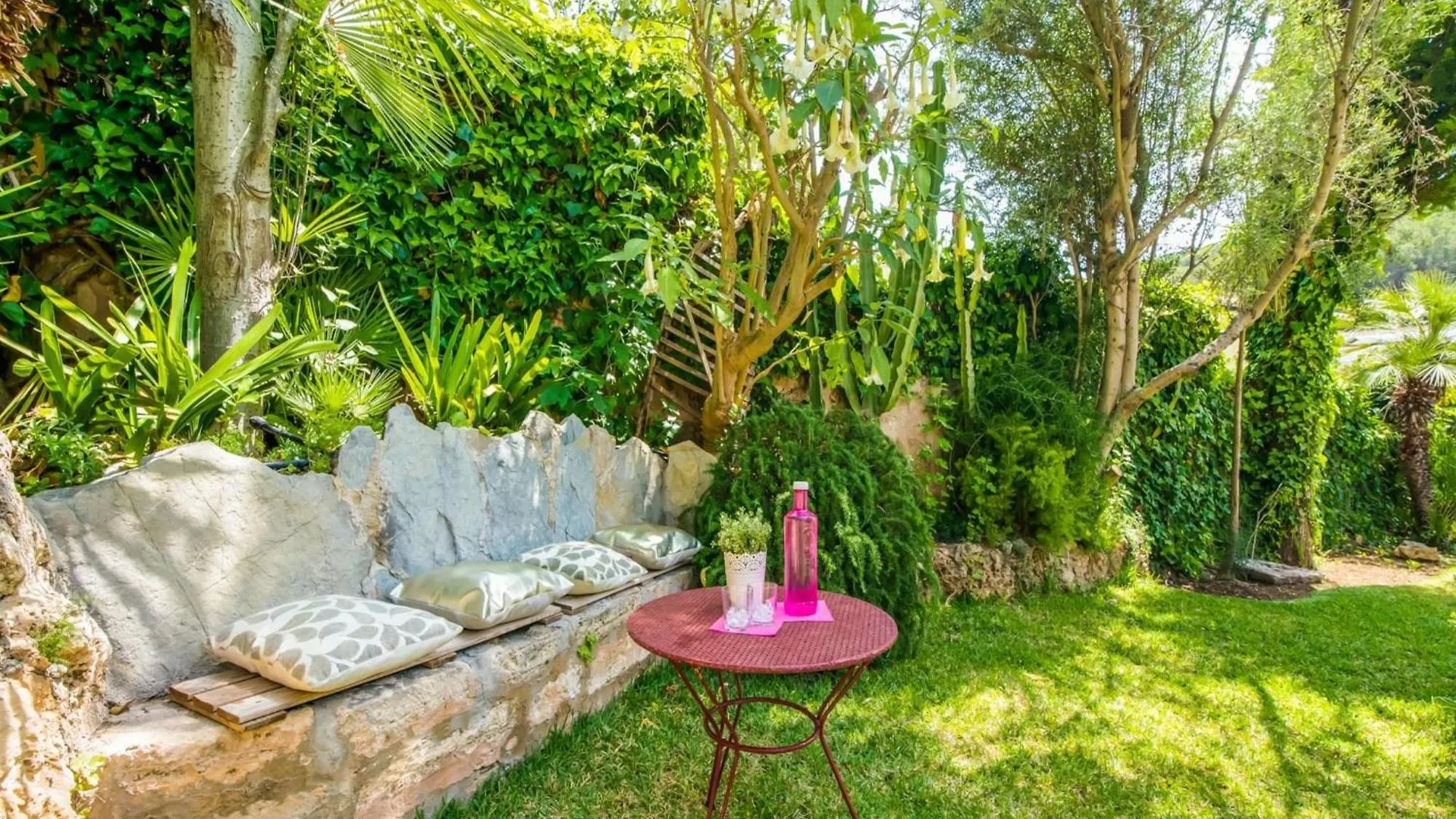 6 Guests Holiday Home In Pollensa Cala de Sant Vicenc